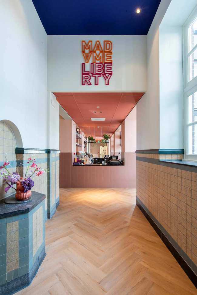 De escuela femenina a hotel moderno y rebelde. The Rebyl en Nijmegen