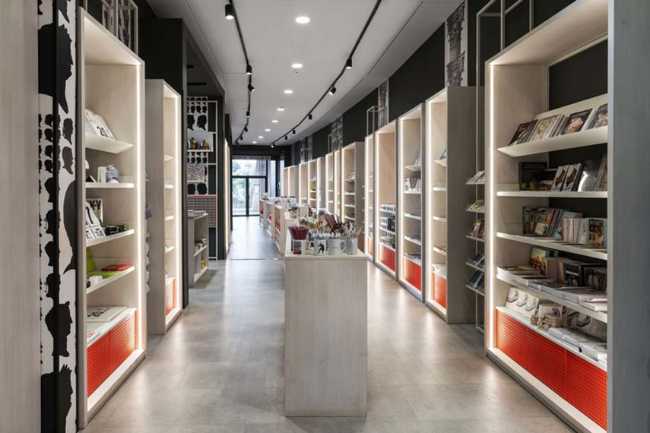 Deux librairies Electa au Colisée: fiction et architecture immortelle