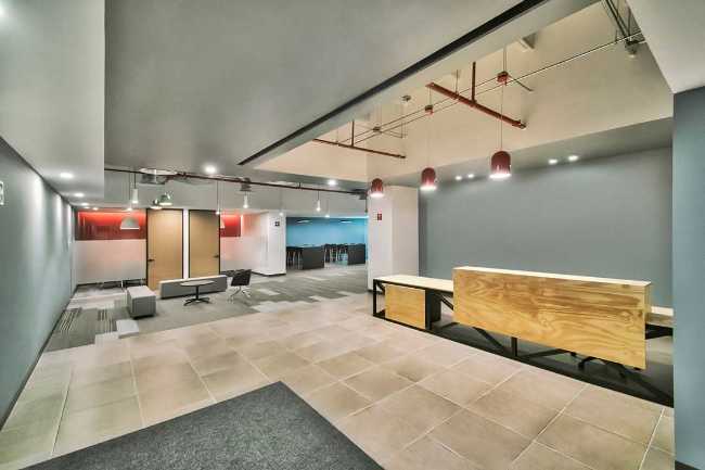 Lumière et espace en mouvement : le nouveau visage des bureaux CIE CREA