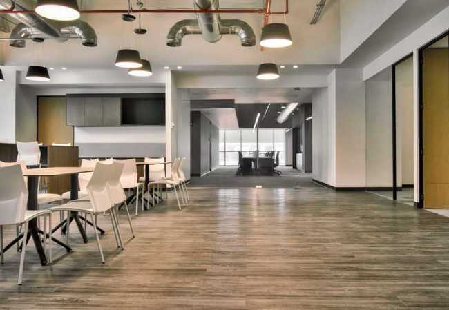 Luz y espacio en movimiento: la nueva cara de las oficinas CIE CREA.