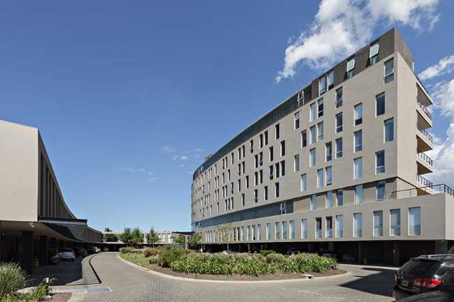 Complexe résidentiel La Mansa. L'architecture répond à l'environnement