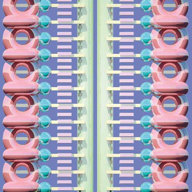 Rhubarb & Custard. Un espacio virtual multiplataforma