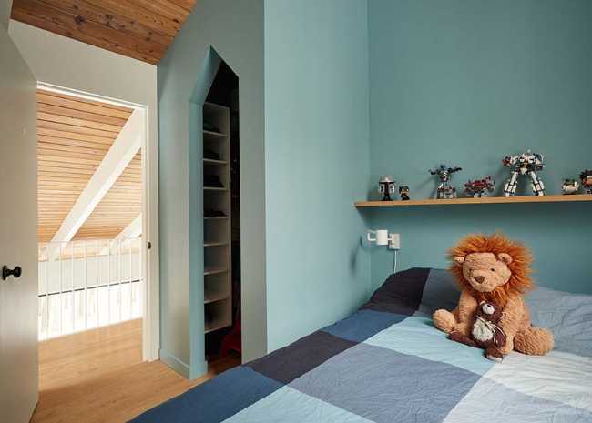 Non demolire ma rivitalizzare: lo chalet Ash Tree House nel Quebec