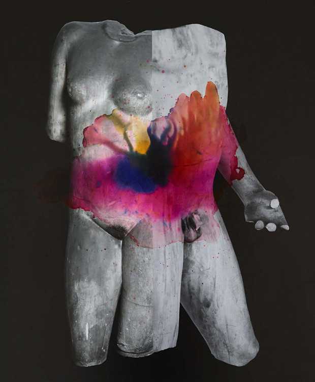 This Body Made of Stardust: le corps fragile et puissant de Viviane Sassen