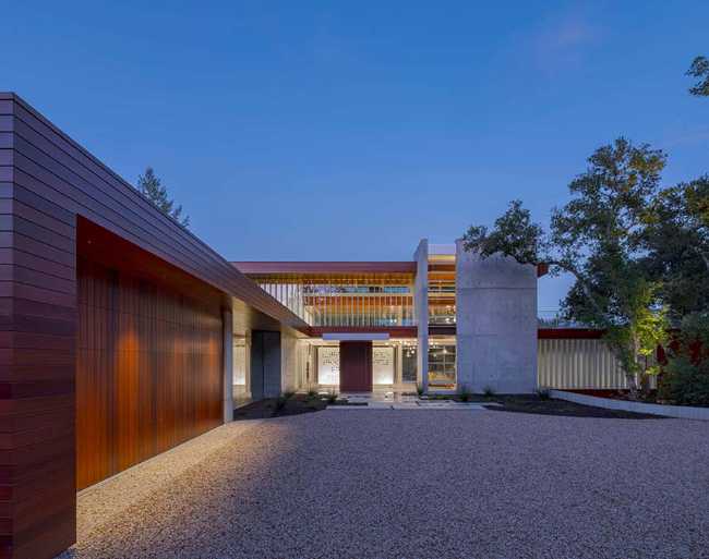 Whispering Stones: essential luxury immersed in the vineyards of California