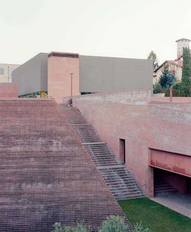 Project 167_Merate Gym: new identity from architecture