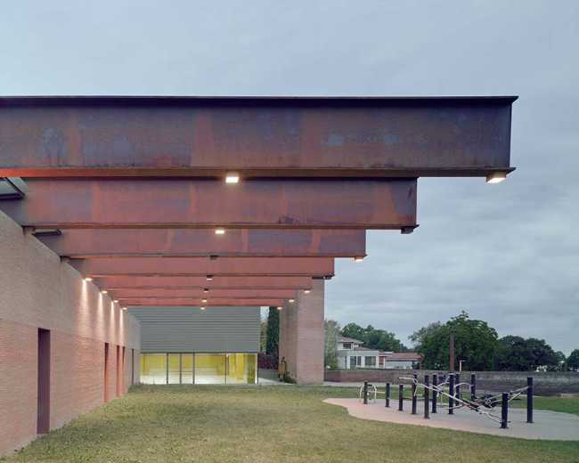 Project 167_Merate Gym: new identity from architecture