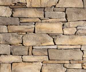 Rivestimento in Pietra Profilo Scagliato modello Blumone