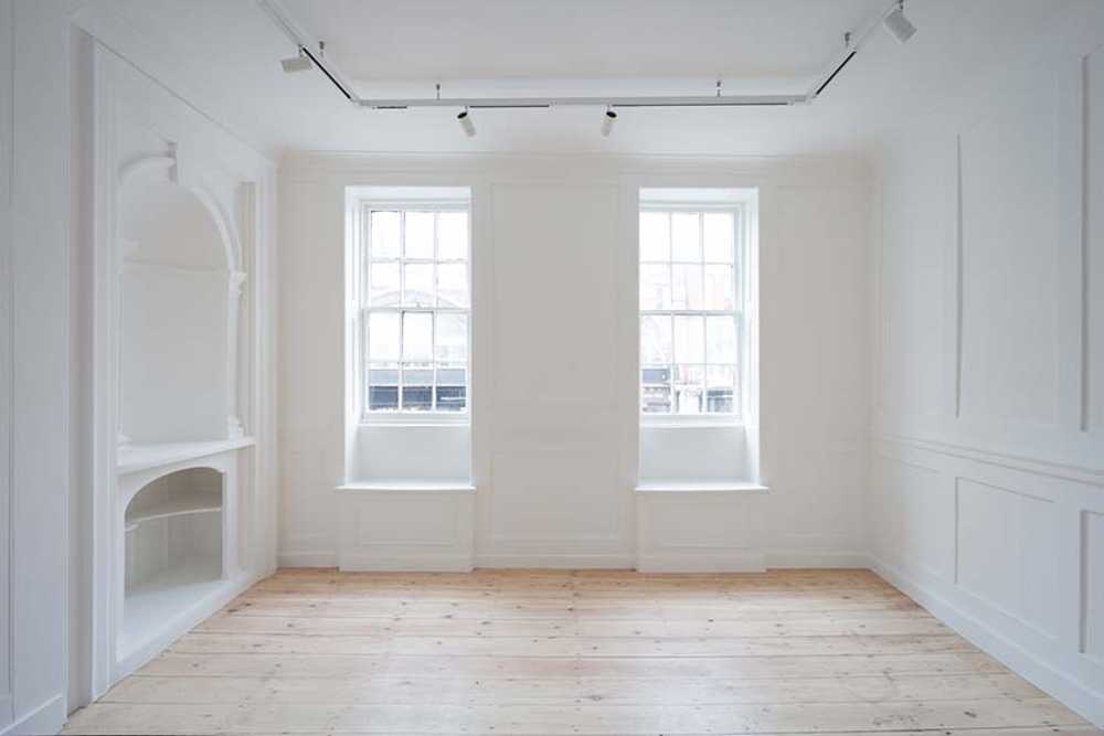 Restauración de la antigua The Clerk's House para la galería de arte Emalin