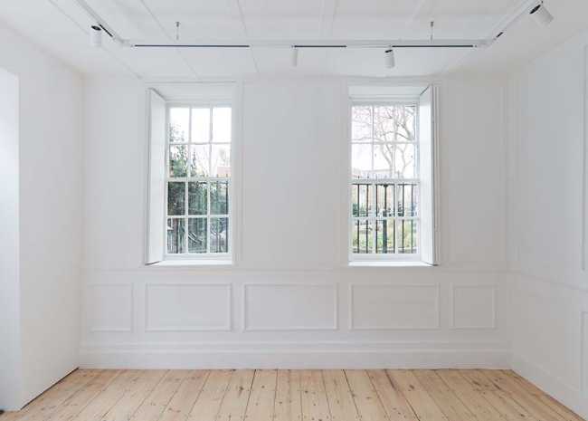 Restauración de la antigua The Clerk's House para la galería de arte Emalin