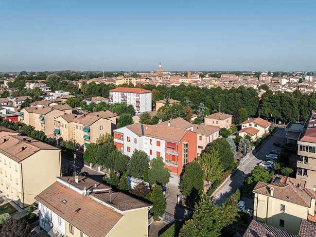 Modernización estilística y energética del Condominio Alba B