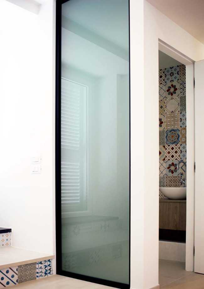 Nuevos interiores contemporáneos y consolidación de lo antiguo: Casa SAVY