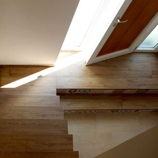 Nuevos interiores contemporáneos y consolidación de lo antiguo: Casa SAVY