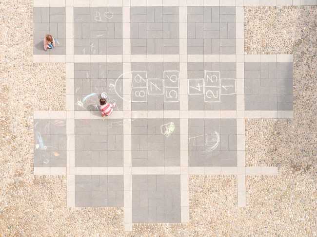 Un travail contemporain qui n'oublie pas le passé