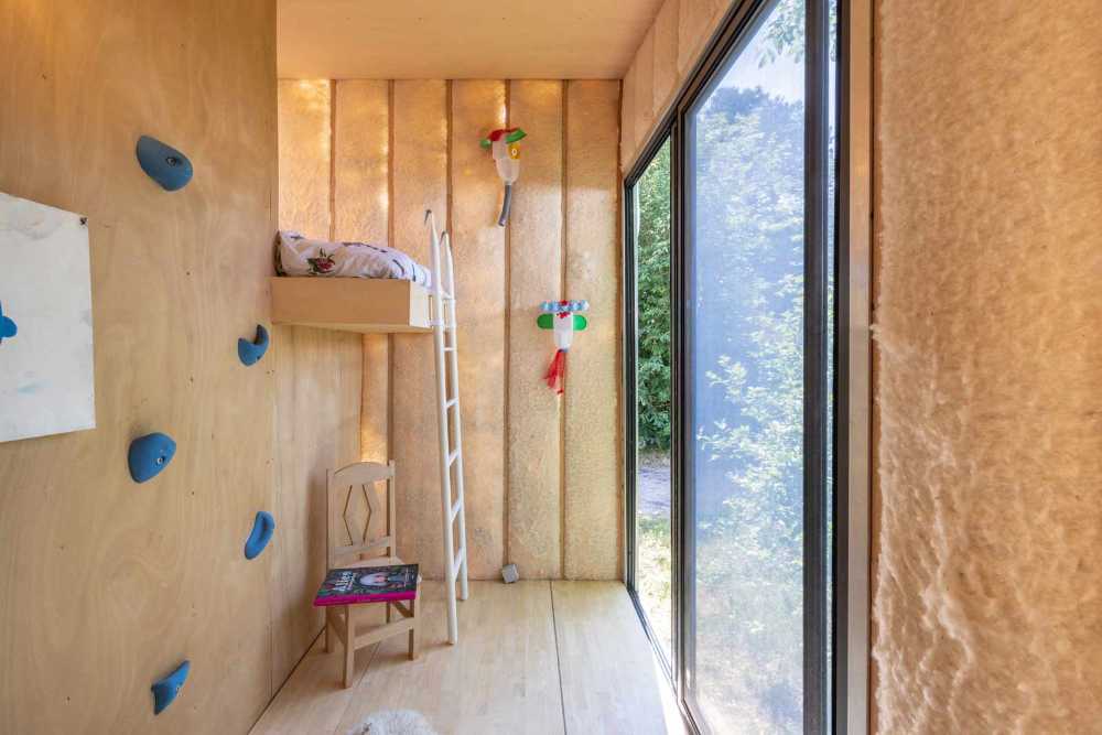 Minimal, smart, and sustainable: the concept of the nomadic architecture Tiny house Yurt.