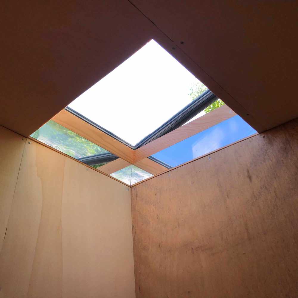 Minimal, smart, and sustainable: the concept of the nomadic architecture Tiny house Yurt.