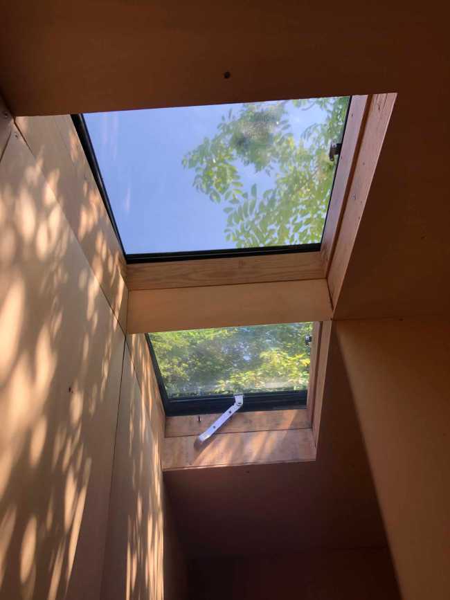 Minimal, smart, and sustainable: the concept of the nomadic architecture Tiny house Yurt.