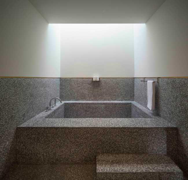 The Brick Wall | Tsingpu Yangzhou Retreat: hotel boutique