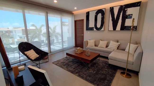 Espacios especulares entre la luz y la naturaleza en Puerto Cancún