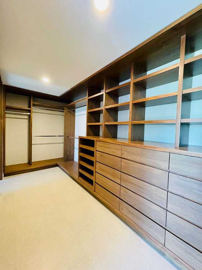 Spazi speculari tra luce e natura a Puerto Cancún