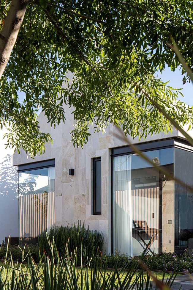 Armonías visuales y sonoras para el Estudio de Eduardo Díaz.