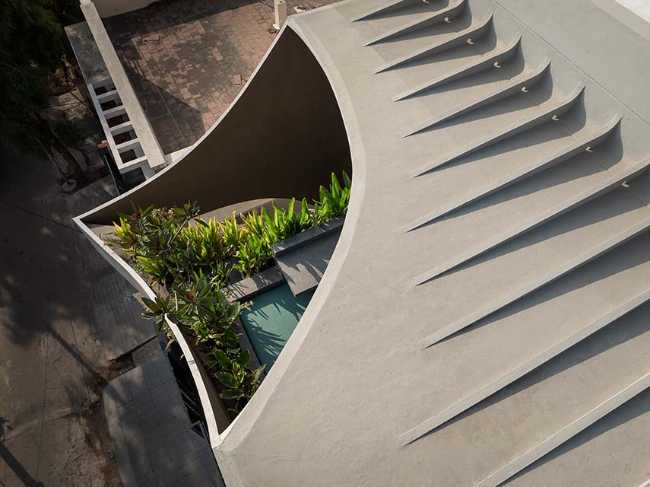 An architectural sculpture creates new views of living: the K Home