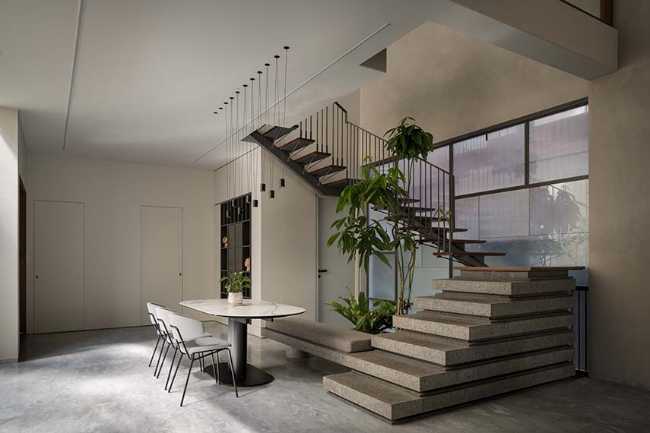 An architectural sculpture creates new views of living: the K Home