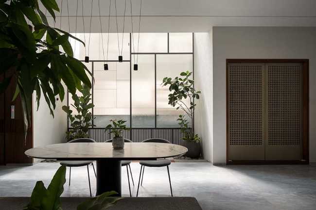 An architectural sculpture creates new views of living: the K Home