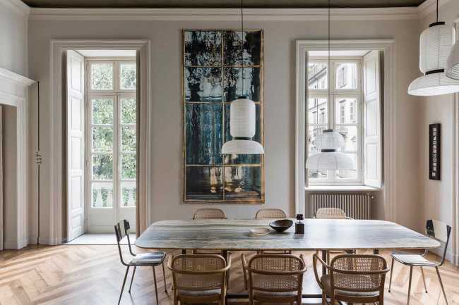 Apartamento SL, los detalles de la restauración de lujo en un edificio protegido.