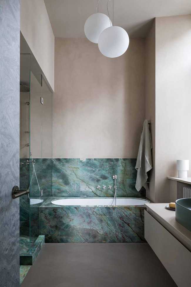 Apartamento SL, los detalles de la restauración de lujo en un edificio protegido.