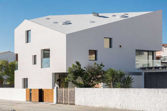 Maison Source : deux maisons, une seule âme