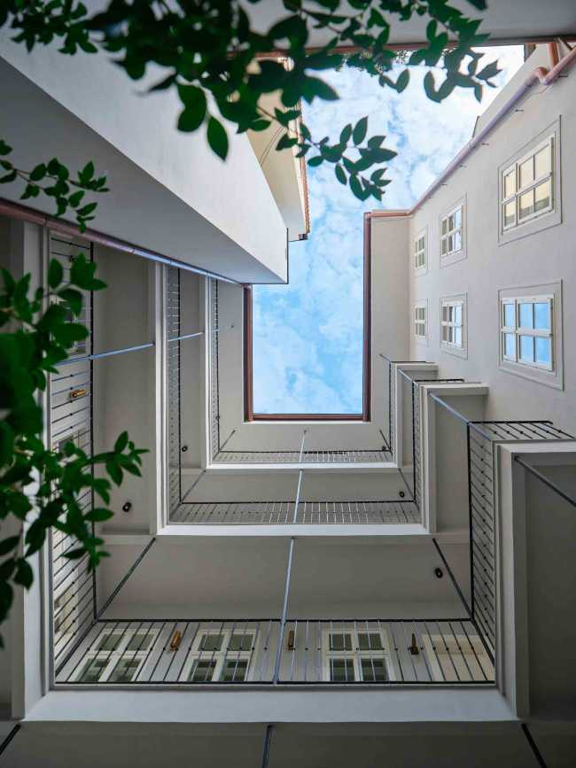 Cenicienta en Praga, el renacimiento de Seventh House en el corazón de Praga.