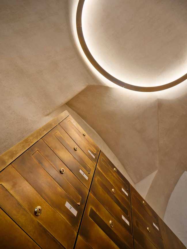 Cenicienta en Praga, el renacimiento de Seventh House en el corazón de Praga.