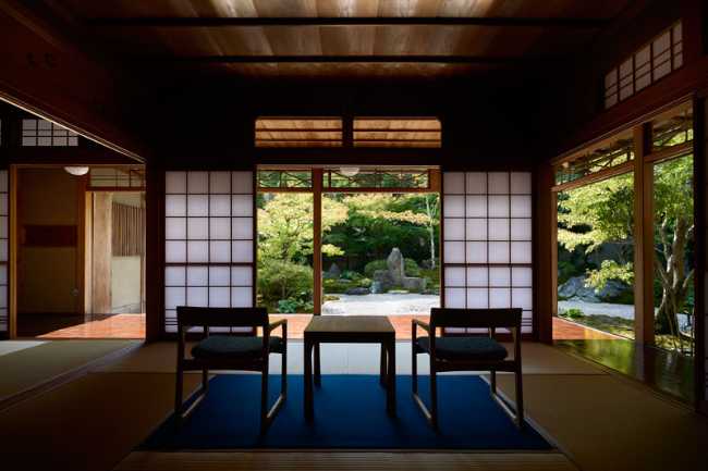 HOGAN: harmony between Zen gardens and timeless architecture