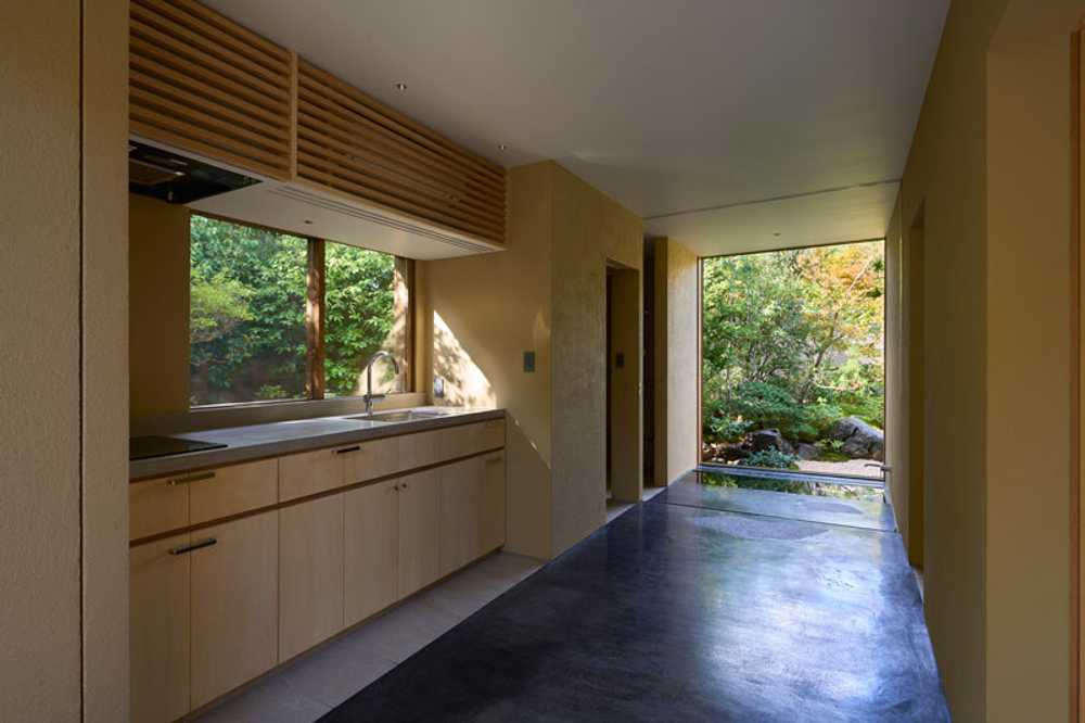 HOGAN: harmony between Zen gardens and timeless architecture