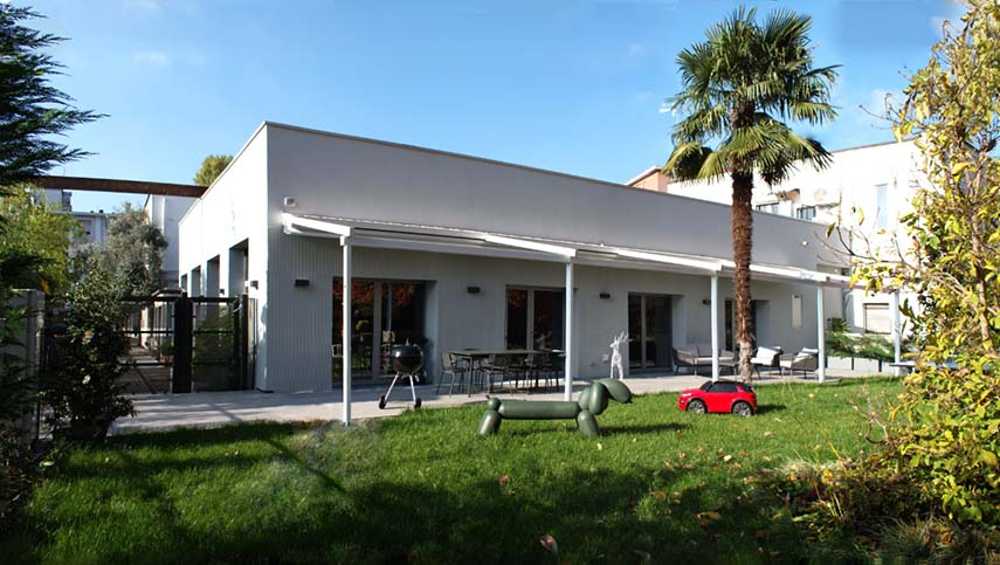 Loft ex-carrocería: una desafiante reconversión estética y funcional