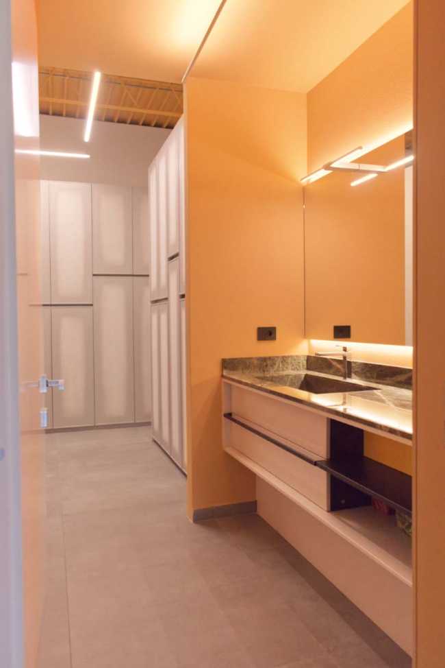 Loft ex-carrocería: una desafiante reconversión estética y funcional