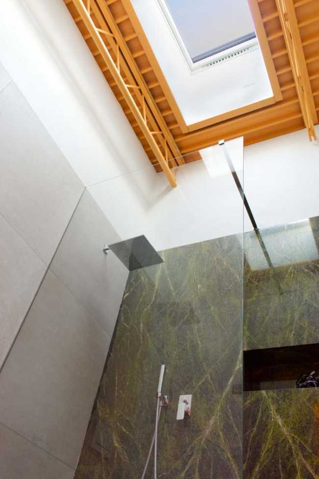 Loft ex-carrocería: una desafiante reconversión estética y funcional