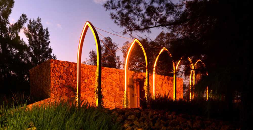 Jardines del Claustro SF: pierre, nature et mémoire