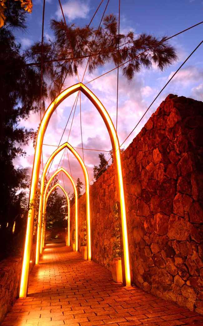 Jardines del Claustro SF: pierre, nature et mémoire