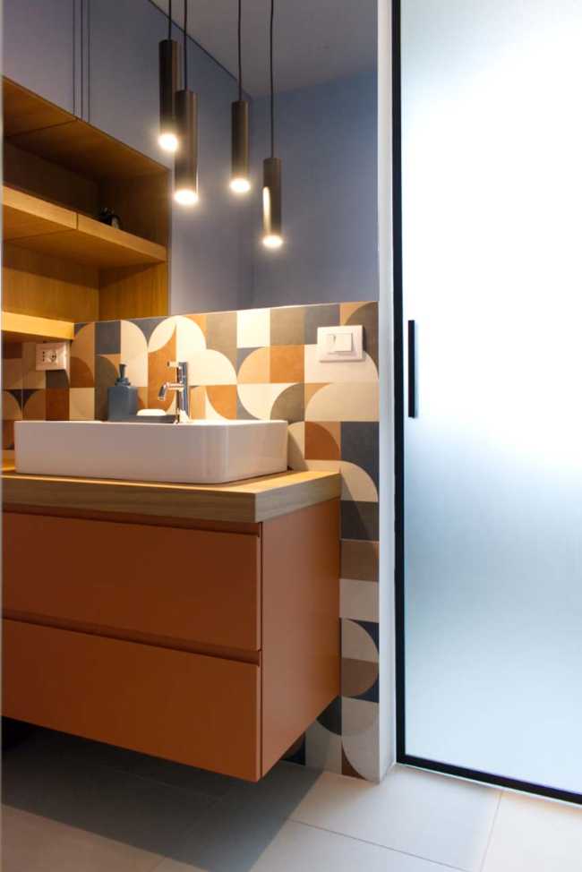 Casa Paragrafica. Estética gráfica y mezcla dinámica de colores