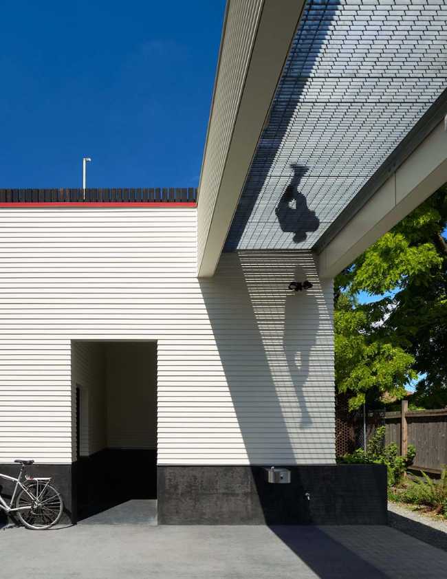 Una stazione di servizio diventa parco e centro culturale