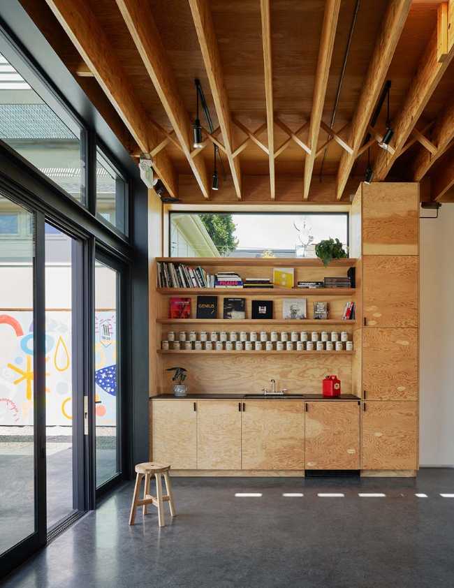 Una stazione di servizio diventa parco e centro culturale