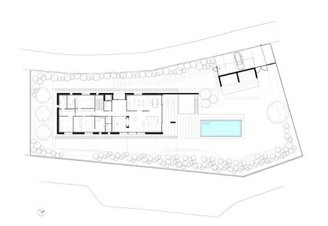 Nature protagonist in the spaces of Casa in Brianza on Como Lake