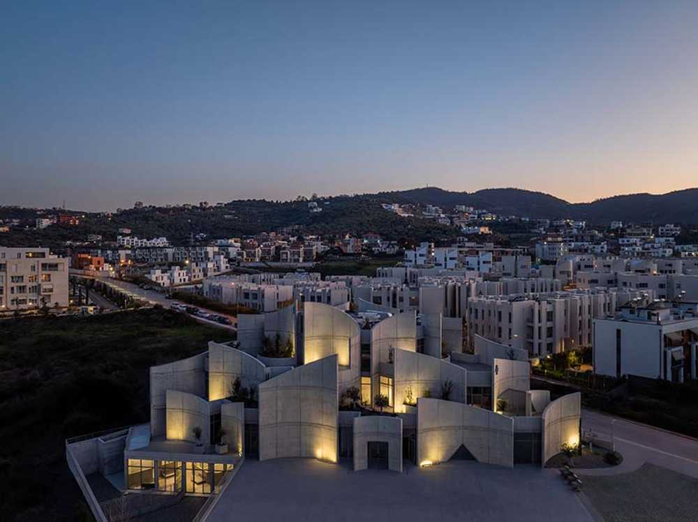 Tirana Vet Hospital: living sculpture for life