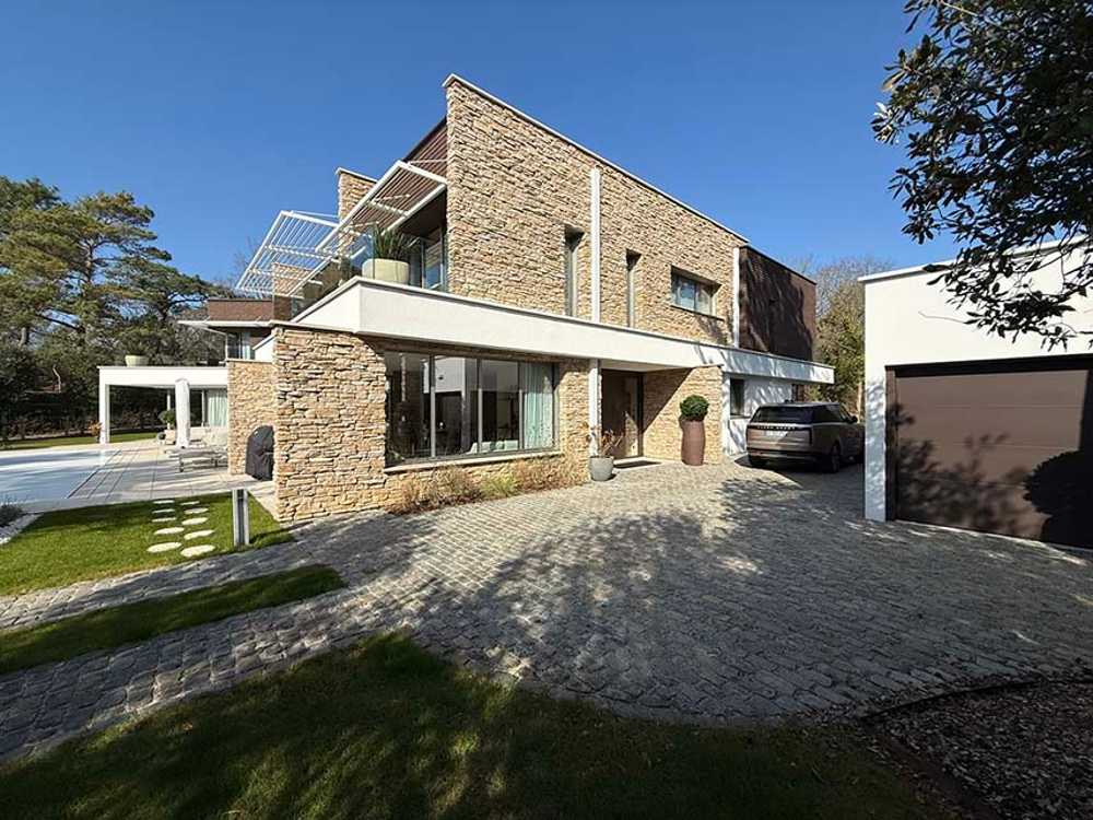 Villa Go Faste, tra natura e contemporaneità