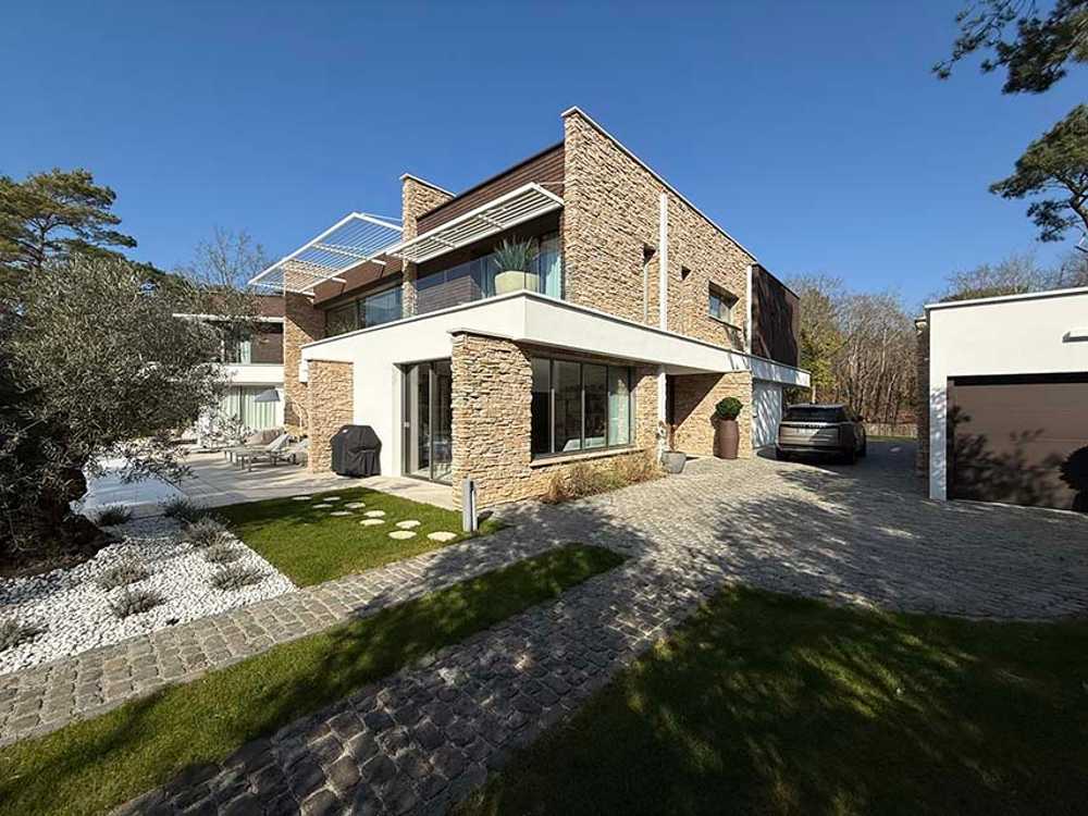 Villa Go Faste, tra natura e contemporaneità