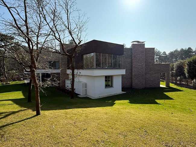 Villa Go Faste, tra natura e contemporaneità