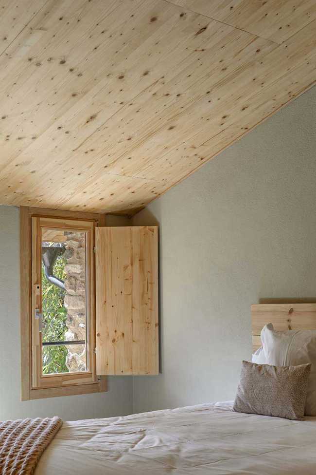 Renovation of house and barns Cal Gall. Energy efficiency and beauty