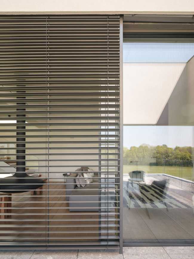 Panorama House, luce e controllo climatico